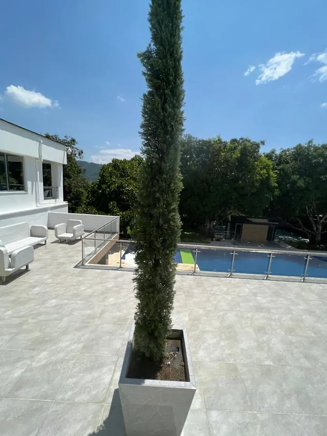 Villa Finca Luxury San Jeronimo Medellín Colombia